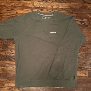 Patagonia Green Crew Neck Men’s XL